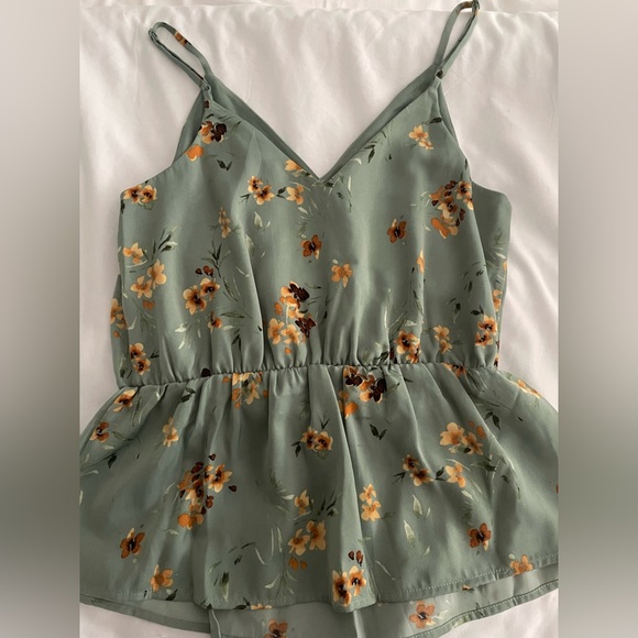 RW & CO. Floral Camisole - Picture 2 of 4